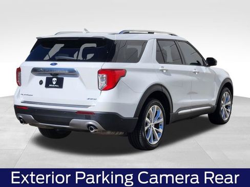 Certified 2023 Ford Explorer Platinum w/ Technology Package AWD/4WD image 10