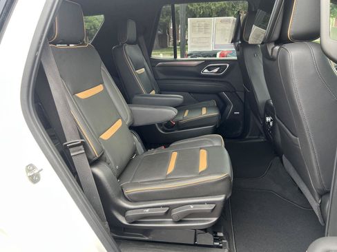 Used 2021 GMC Yukon AT4 w/ AT4 Premium Plus Package AWD/4WD image 20