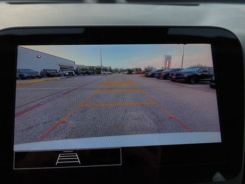 Used 2024 Chevrolet Malibu LT image 30