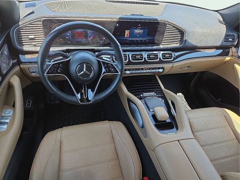 Used 2024 Mercedes-Benz GLE 350 4MATIC image 11