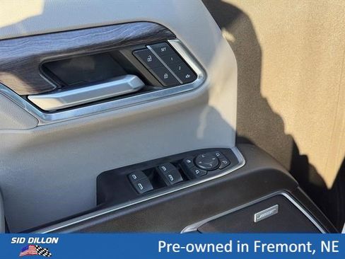 Certified 2022 Chevrolet Silverado 1500 LTZ w/ Technology Package AWD/4WD image 16