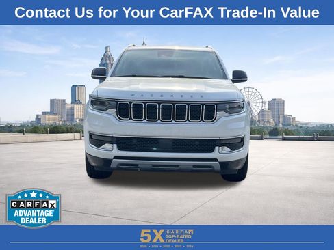 Used 2024 Jeep Wagoneer L Series II image 32