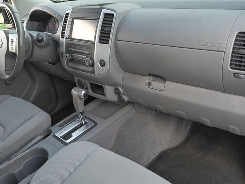 Used 2019 Nissan Frontier S w/ Work Truck Package image 17