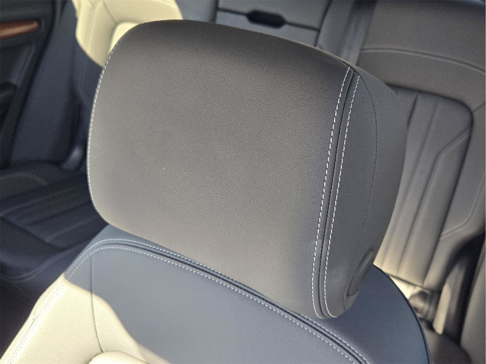 Used 2023 Audi Q5 2.0T Premium w/ Convenience Package AWD/4WD image 23