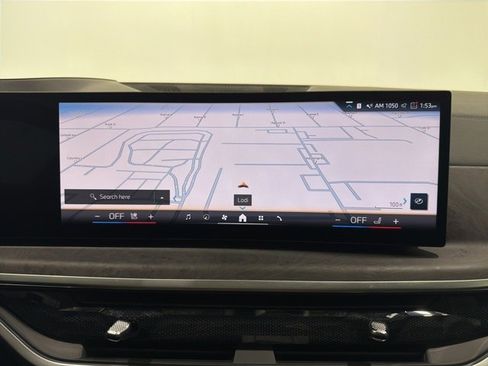 Used 2024 BMW X7 xDrive40i image 37