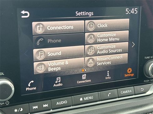 Certified 2023 Nissan Rogue SV image 21