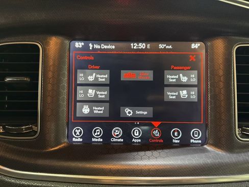 Used 2017 Dodge Charger SXT w/ AWD Plus Group image 23