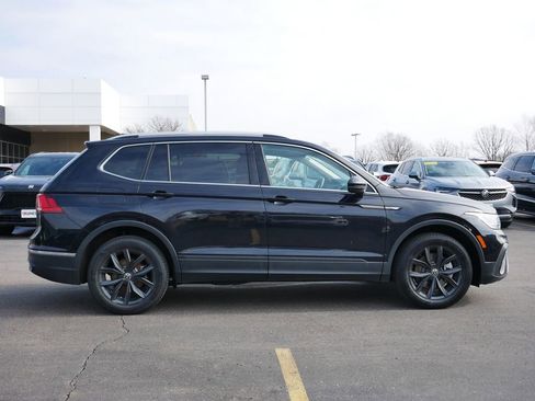 Used 2024 Volkswagen Tiguan Wolfsburg Edition FWD image 11