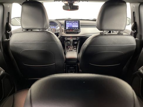 Used 2024 Jeep Compass Limited image 15