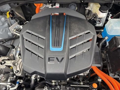 Certified 2023 Hyundai Kona Limited image 34