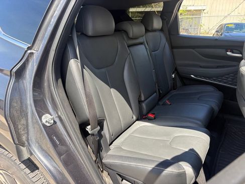 Used 2022 Hyundai Santa Fe SEL w/ Convenience + Premium Package FWD image 15