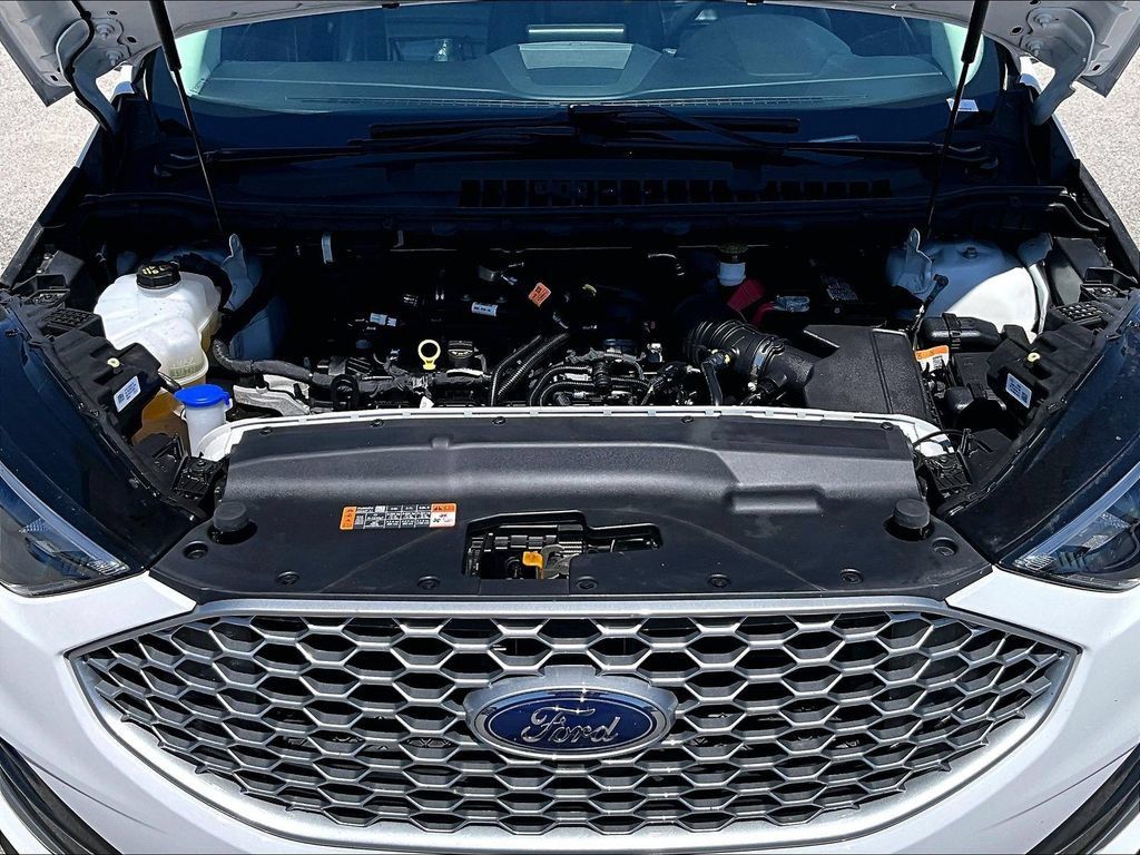 Used 2024 Ford Edge SEL w/ Convenience Package AWD/4WD image 11
