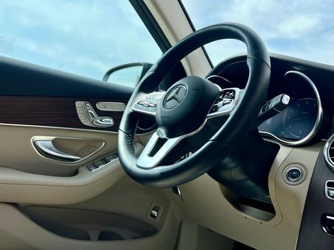 Certified 2022 Mercedes-Benz GLC 300 4MATIC image 11
