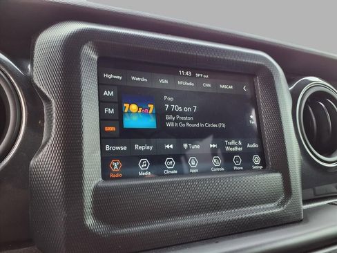 Used 2022 Jeep Wrangler Unlimited Sport image 5