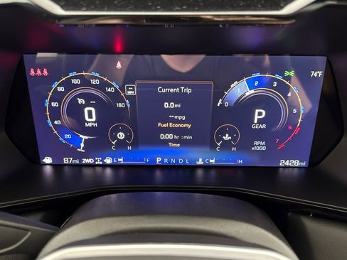 Used 2024 Chevrolet Colorado LT w/ LT Convenience Package II image 14