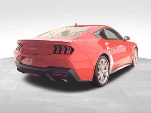 Used 2025 Ford Mustang GT Premium RWD image 7