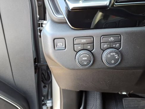 New 2026 Chevrolet Silverado 1500 LT image 17