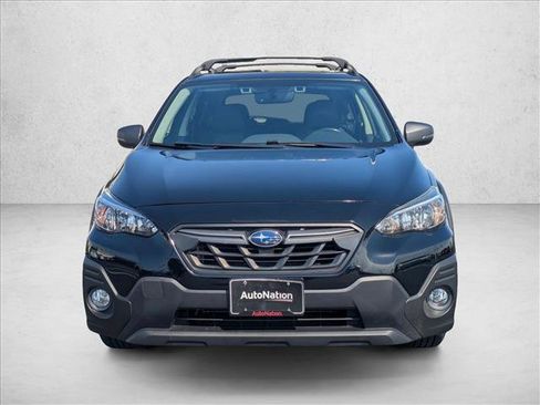 Used 2021 Subaru Crosstrek 2.5i Sport w/ Moonroof Package AWD/4WD image 2