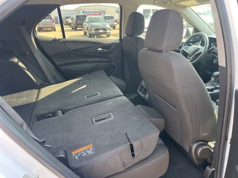 Used 2022 Chevrolet Equinox LT image 49