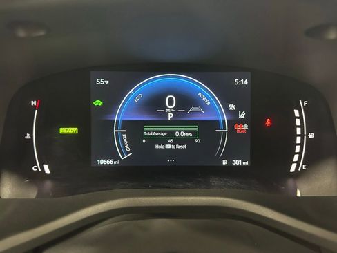 Used 2025 Toyota Camry LE image 23