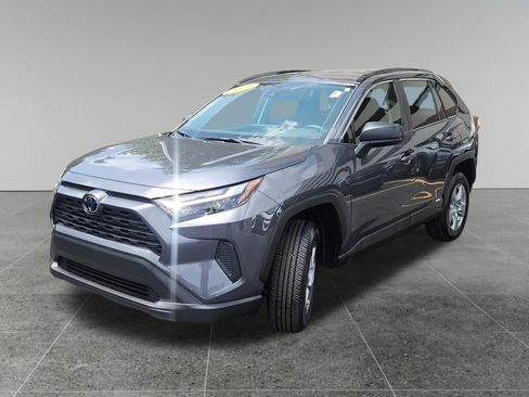 Certified 2025 Toyota RAV4 LE AWD/4WD image 3