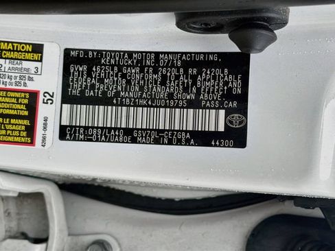 Used 2018 Toyota Camry XLE FWD image 42