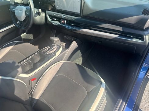 Used 2025 Kia K4 GT-Line Turbo FWD image 51