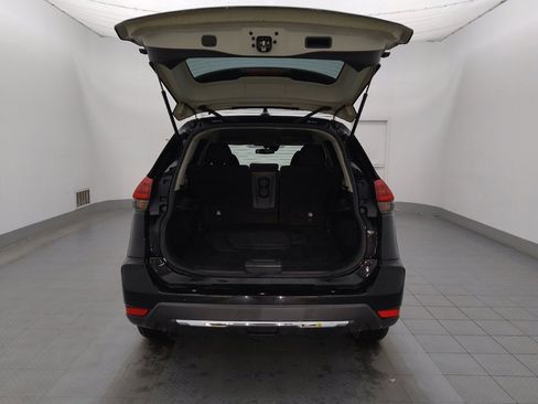 Used 2020 Nissan Rogue S image 29