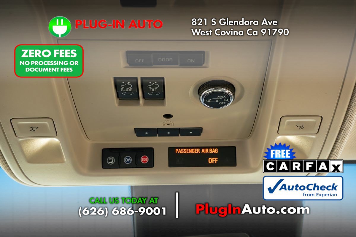 Used 2020 Cadillac Escalade Premium Luxury AWD/4WD image 25