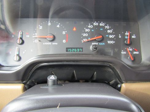 Used 2001 Jeep Wrangler Sahara AWD/4WD image 17