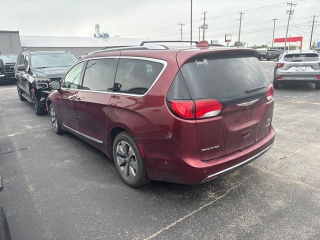 Used 2018 Chrysler Pacifica Limited w/ Advanced Safetytec Group FWD image 6
