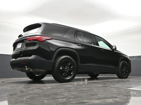 Used 2023 Chevrolet Traverse LT w/ Midnight/Sport Edition AWD/4WD image 28