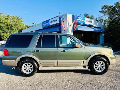 Used 2004 Ford Expedition Eddie Bauer image 33