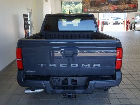 Used 2024 Toyota Tacoma SR AWD/4WD image 13