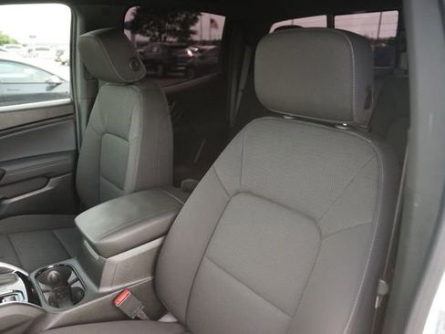 Used 2025 Chevrolet Colorado LT w/ Advanced Trailering Package RWD image 10