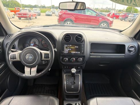 Used 2014 Jeep Patriot Latitude w/ Freedom Edition Package AWD/4WD image 22