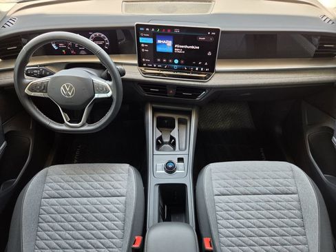 Used 2026 Volkswagen Tiguan S FWD image 21