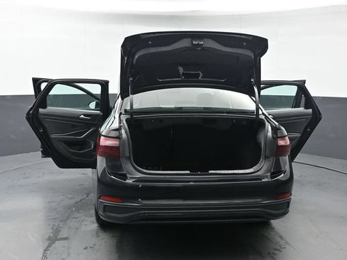 Used 2023 Volkswagen Jetta SE FWD image 47