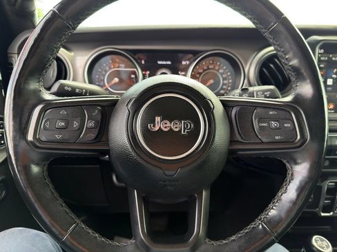 Used 2022 Jeep Wrangler Unlimited Sport AWD/4WD image 16