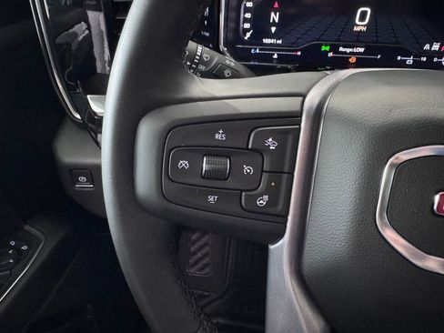 Certified 2024 GMC Sierra 1500 Elevation image 17