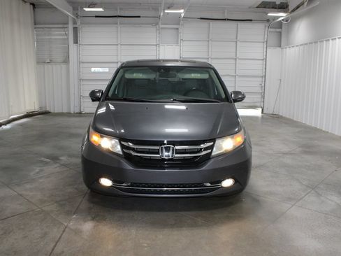 Used 2014 Honda Odyssey Touring image 3