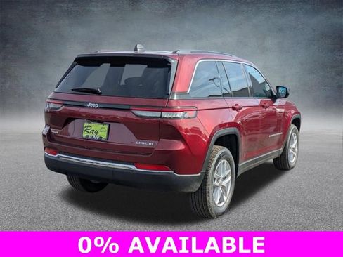 New 2026 Jeep Grand Cherokee Laredo image 4