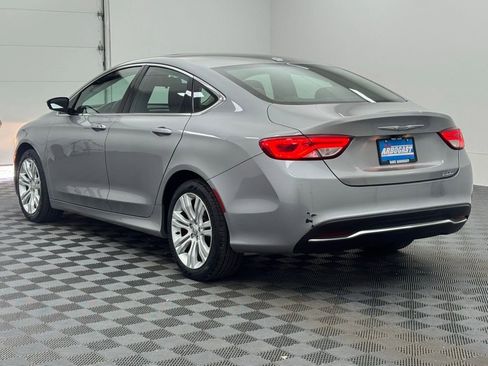 Used 2015 Chrysler 200 Limited w/ Convenience Group FWD image 8
