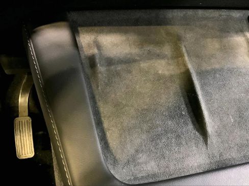 Used 2023 Tesla Model Y AWD image 34