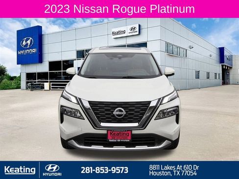 Used 2023 Nissan Rogue Platinum w/ Platinum Premium Package image 2