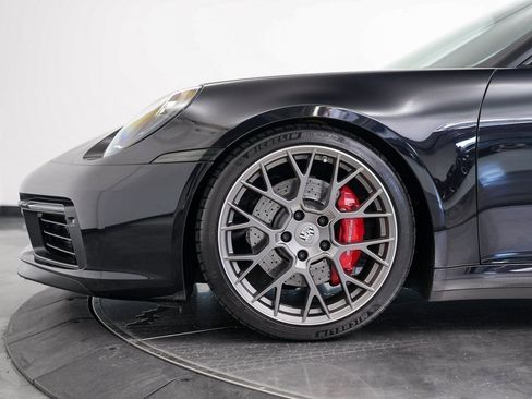 Used 2021 Porsche 911 Carrera S image 16