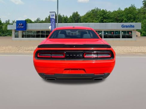 Used 2018 Dodge Challenger R/T w/ Blacktop Package RWD image 2