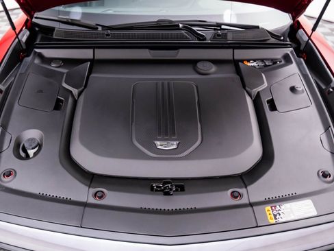 New 2026 Cadillac Lyriq V w/ LPO, Floor Liner Package image 27