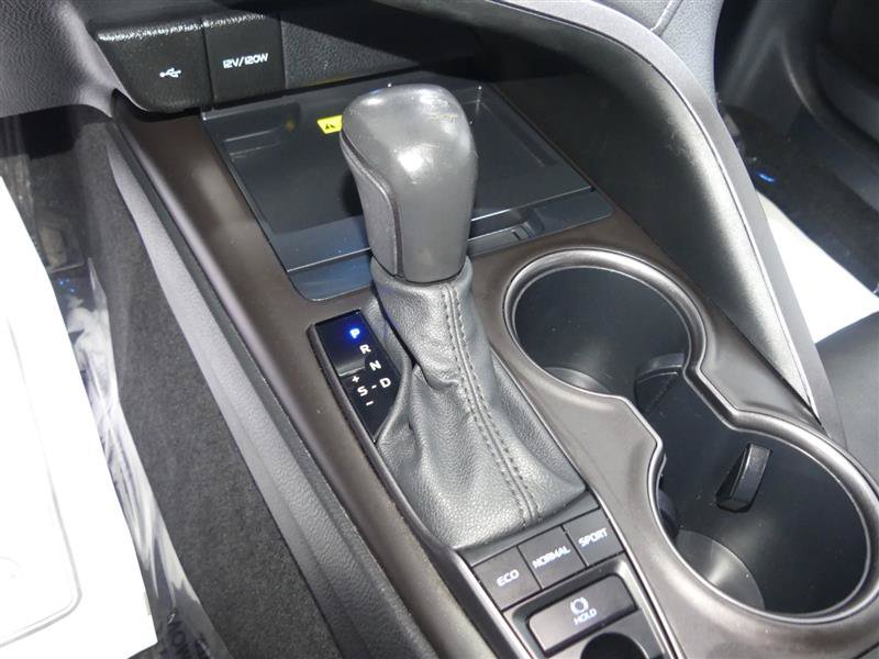 Used 2023 Toyota Camry XSE FWD image 38
