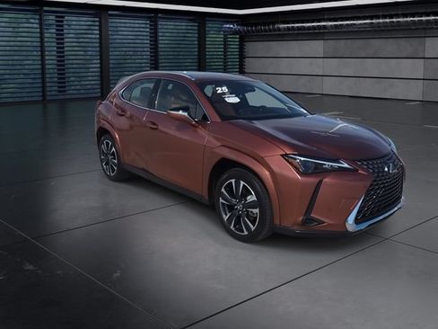 Used 2025 Lexus UX 300h FWD w/ Accessory Package (Z1) image 2